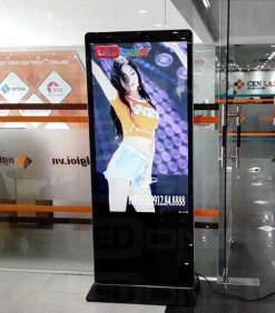 Màn hình quảng cáo LCD chân đứng SAMSUNG/LG 60 inch