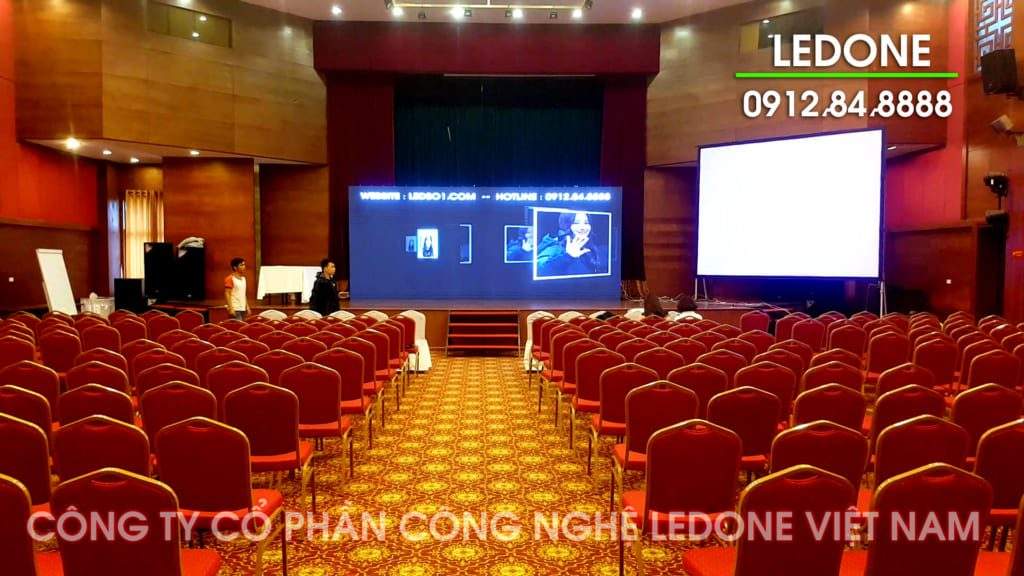 Cách lựa chọn địa chỉ bán màn hình LED trong nhà UY TÍN - CHẤT LƯỢNG  