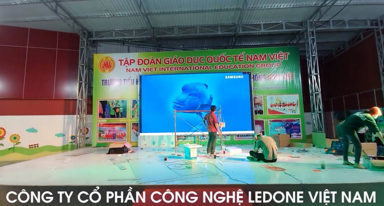 LEDONE lắp đặt màn hình LED P2 indoor cho tập đoàn Nam Việt  