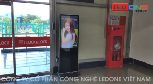 Thi công 5 màn hình quảng cáo treo tường 49" Wifi cho gian hàng Big Bicycle. Thi công 5 màn hình quảng cáo treo tường 49" Wifi cho gian hàng Big Bicycle.