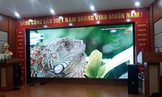 Màn hình LED trong nhà hội nghị: Cẩm nang lựa chọn từ A đến Z  