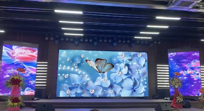 Khám Phá Đặc Điểm và Chức Năng Của Màn Hình LED Full Color Trong Nhà  