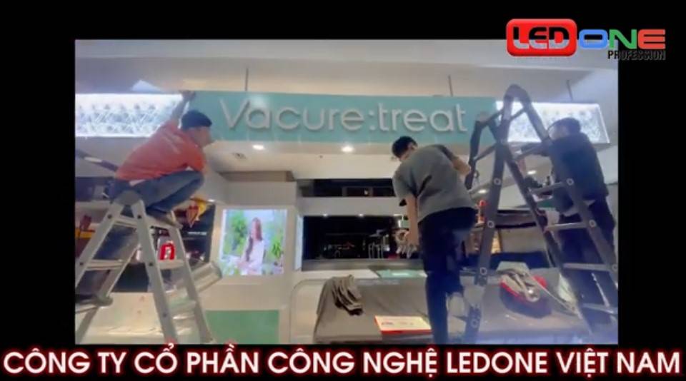 Thi công màn hình LED trong nhà P2 siêu thị AEON Hải Phòng  